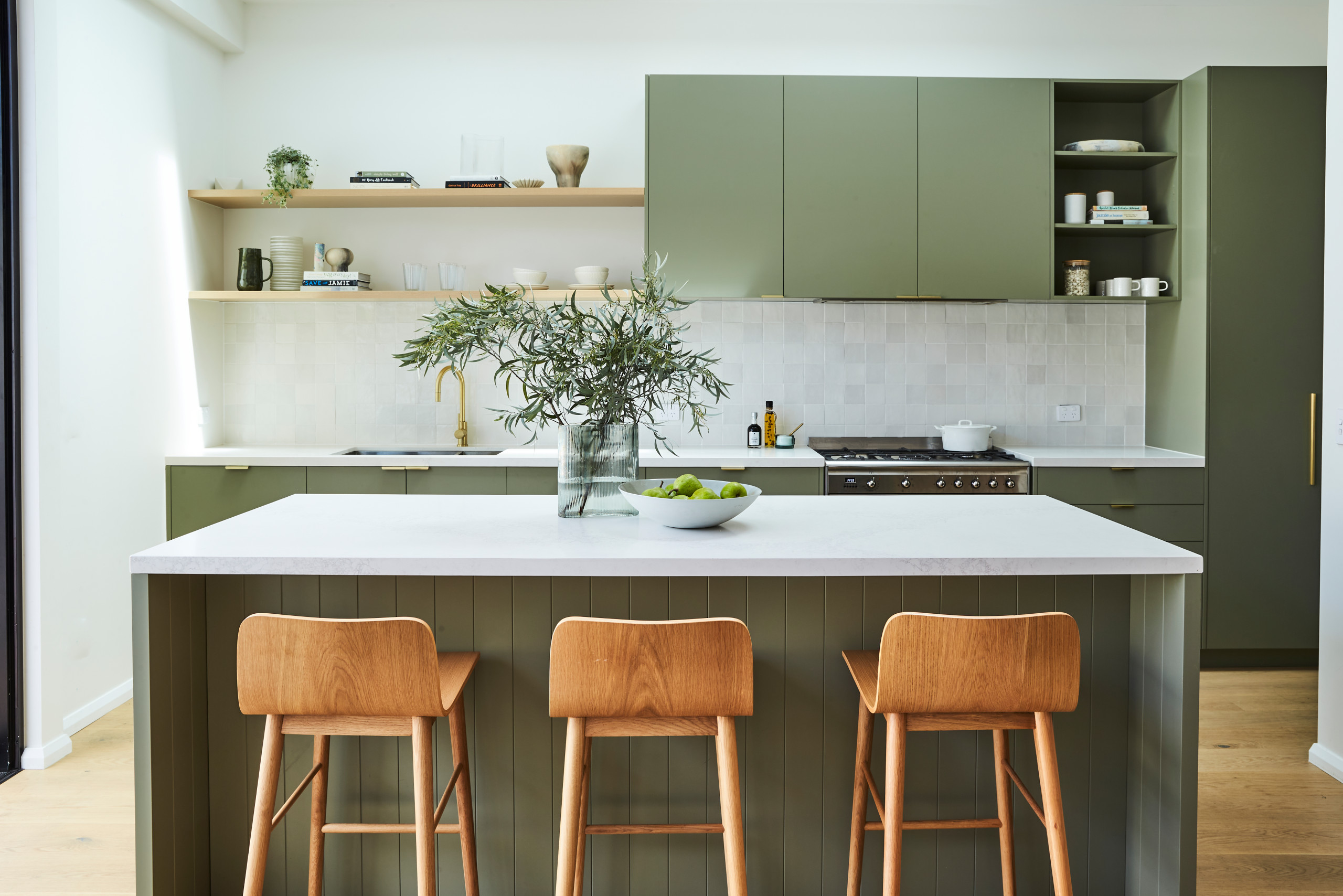 20 Useful Sage Green Kitchen Cabinets for Your Next Reno