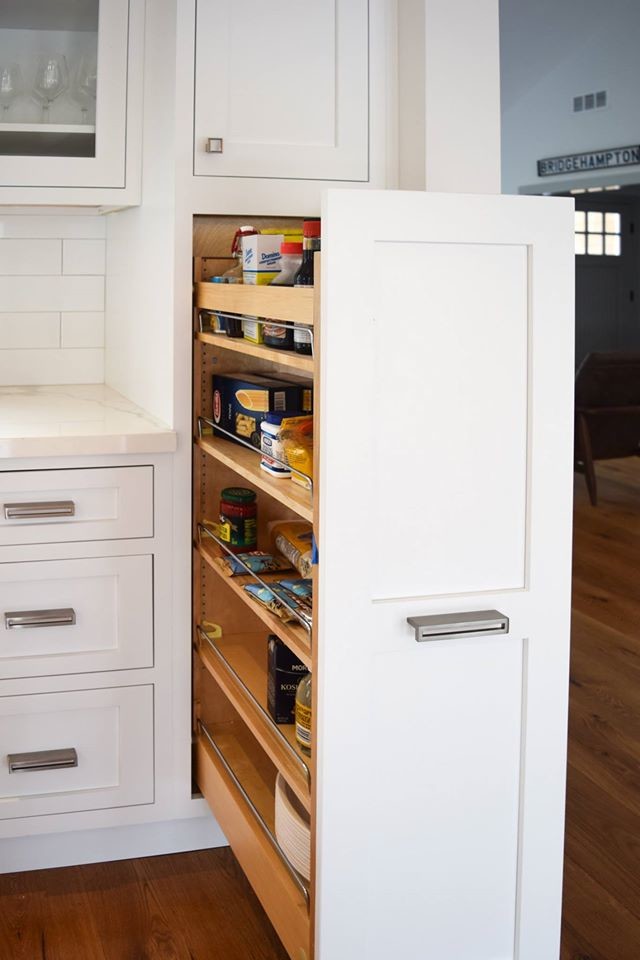 Home design - transitional home design idea in New York