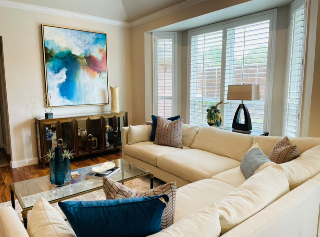 Plano Transitional Home Update fusion-living-room