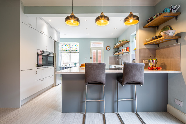 Kitchen-diner Blues contemporary-kitchen