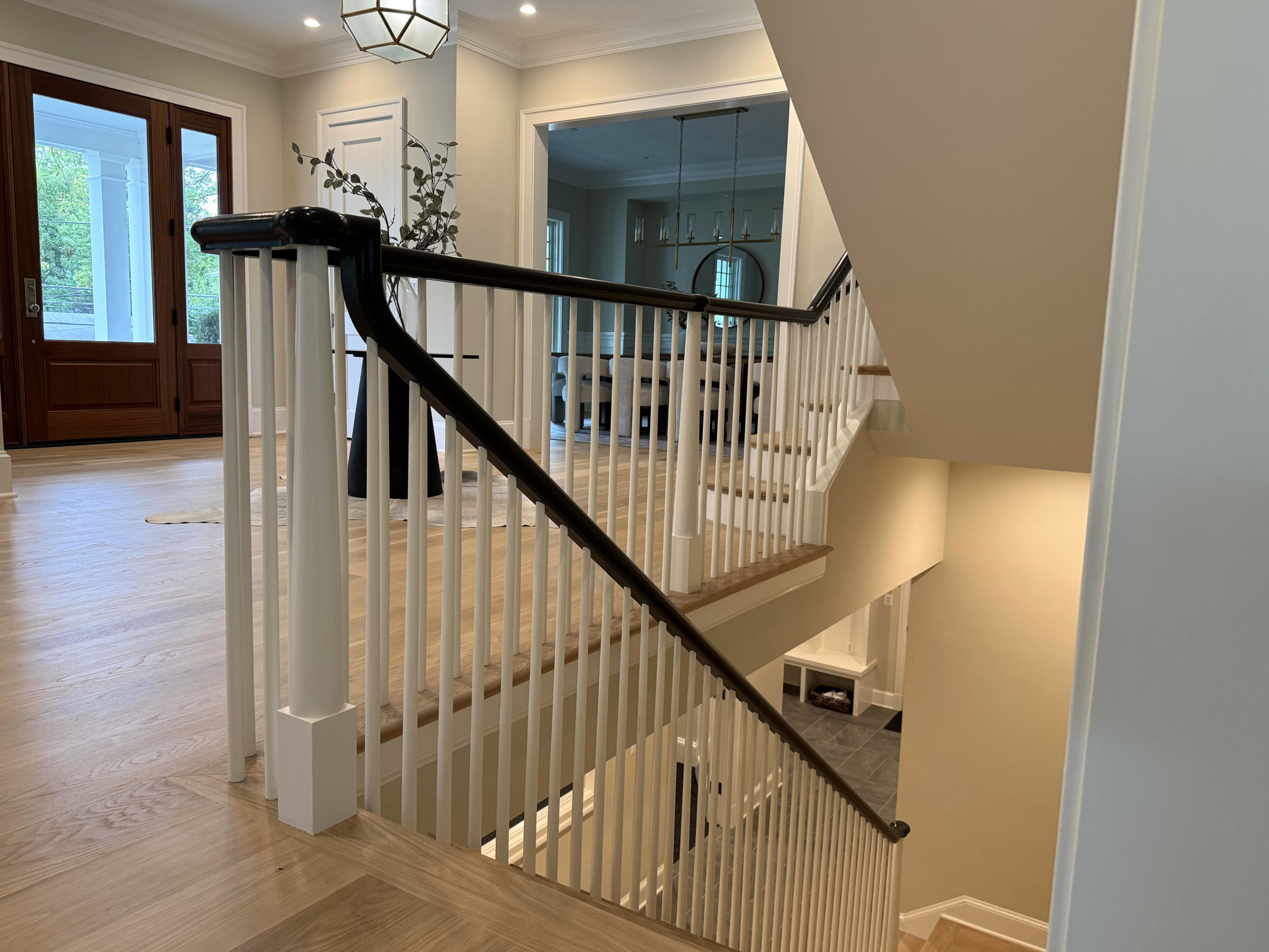 138_Elegant Double Bullnose Entry Stair, Bethesda, MD 20814