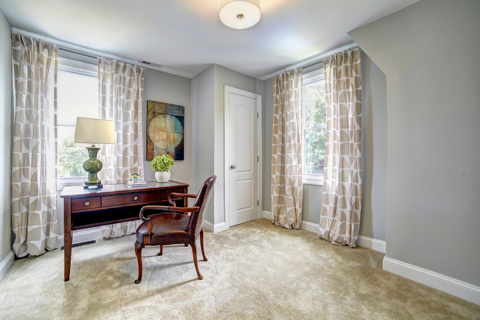 Home design - transitional home design idea in Baltimore