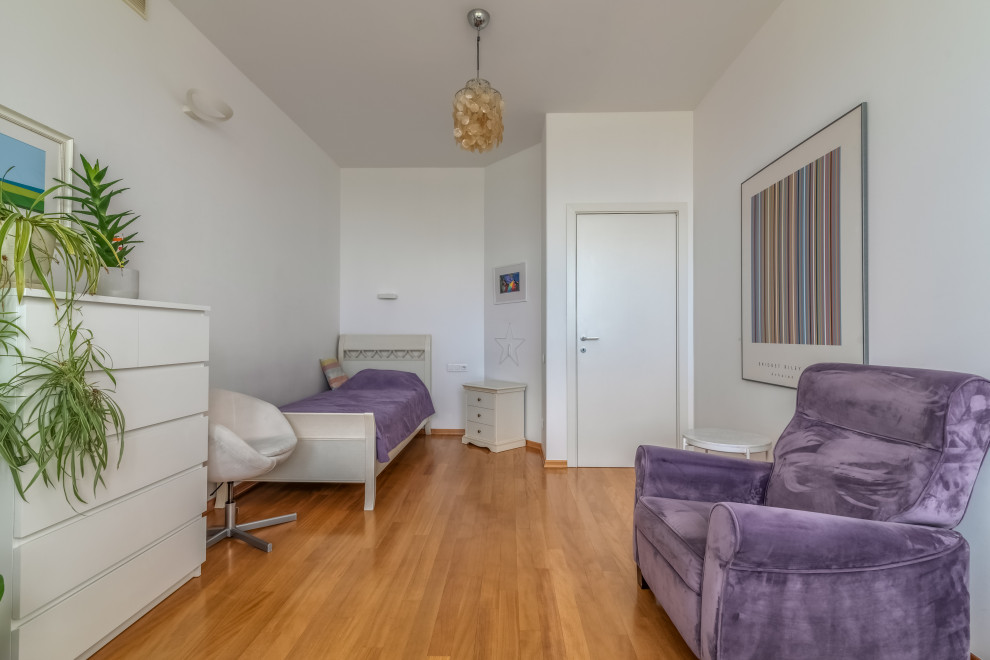 Квартира в г. Омск для проживания и отдыха с красивийшим видом