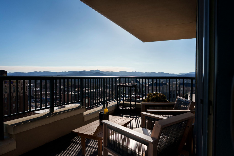 Battery Park Condo-7th Floor