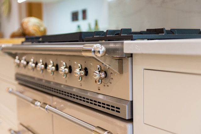 Bespoke Modern Country Kitchen country-kitchen