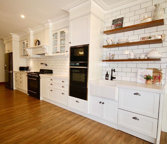 LANG RESIDENCE transitional-kitchen