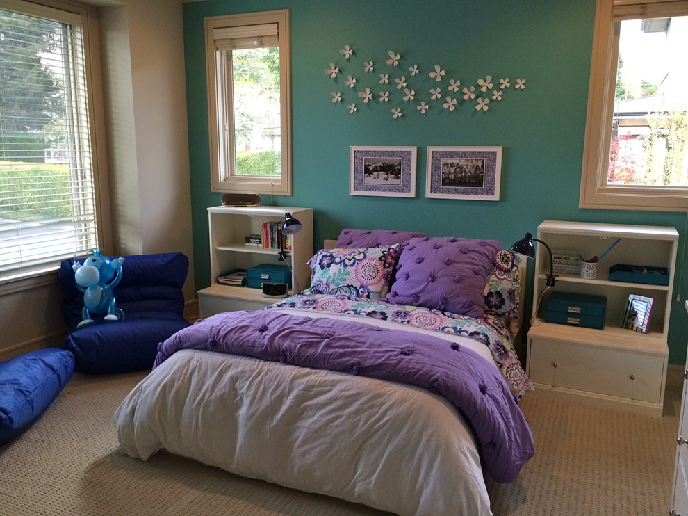 Mid-sized contemporary kids' room in Seattle with carpet and multi-coloured walls for girls.