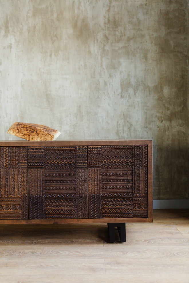 Комод в африканском стиле