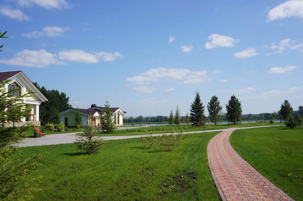 Ландшафтные работы  на частном объекте Сарапки