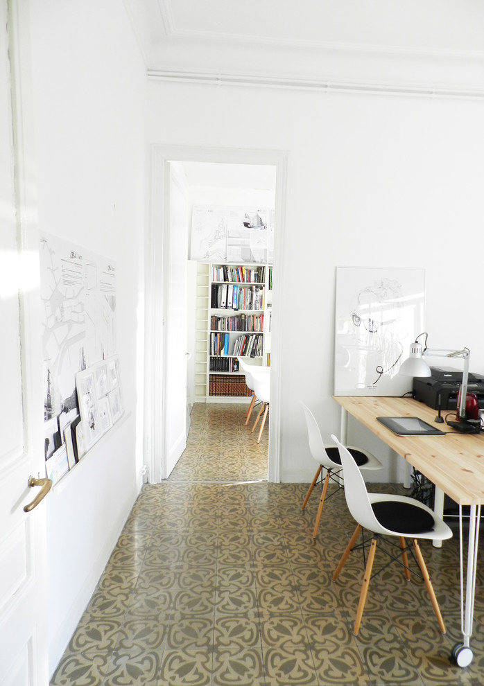 Inspiration for a scandinavian home office in Other.