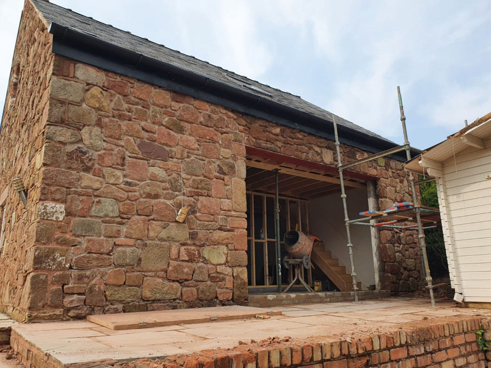 Garage Conversion to Man Pad