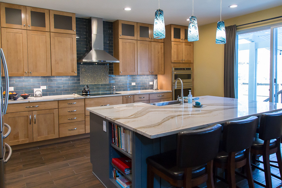 Kitchen - kitchen idea in Denver
