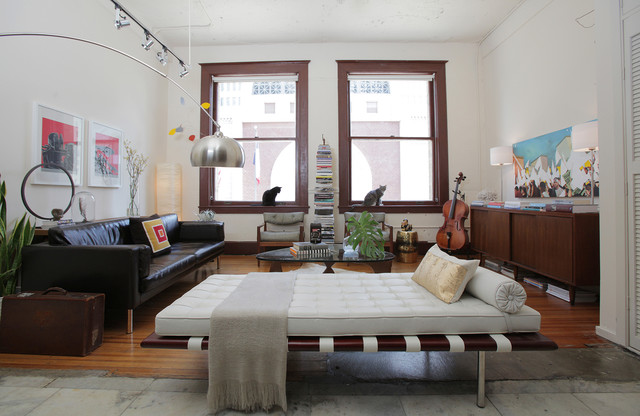 27 Things For Anyone Who Lives In A Studio Apartment