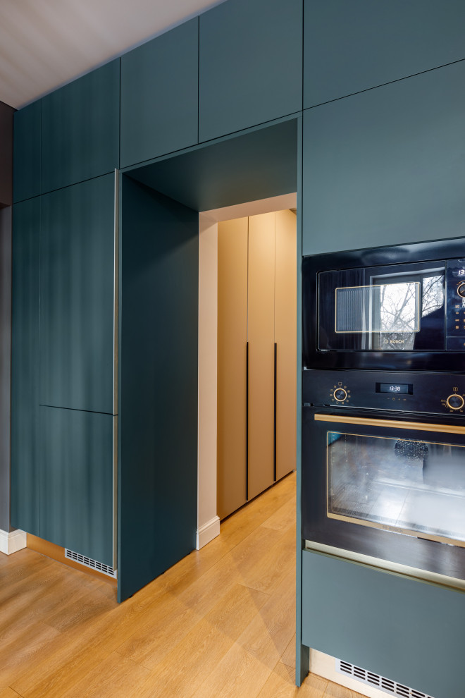 Кухня дома у декоратора.