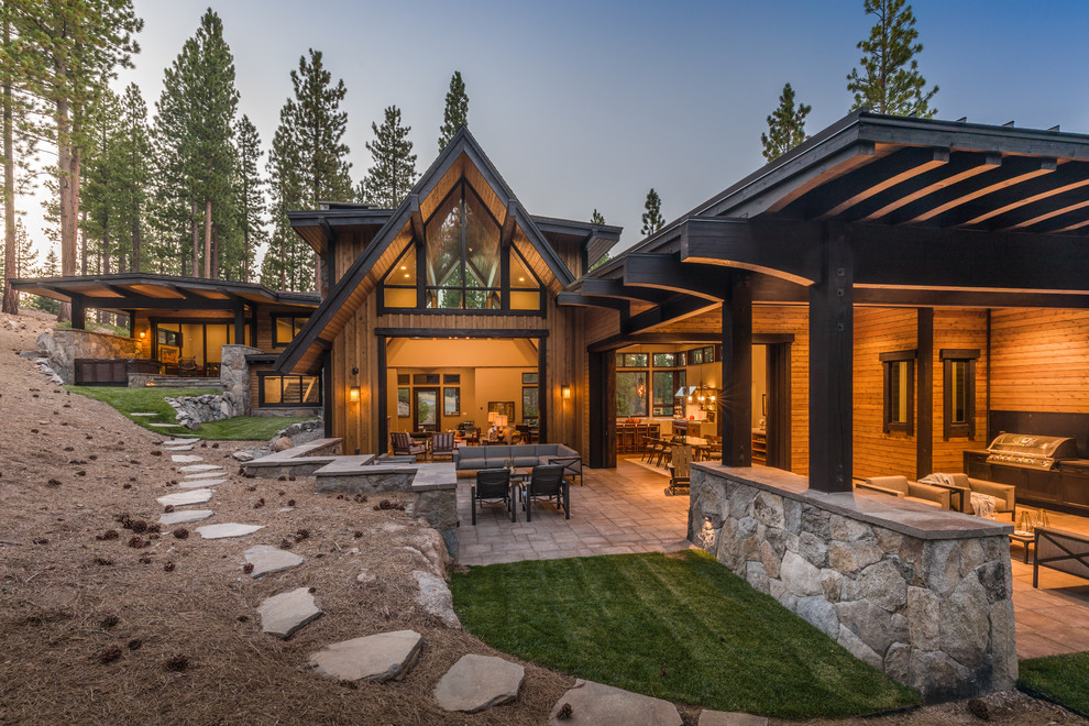 Inspiration for a rustic exterior home remodel in Sacramento