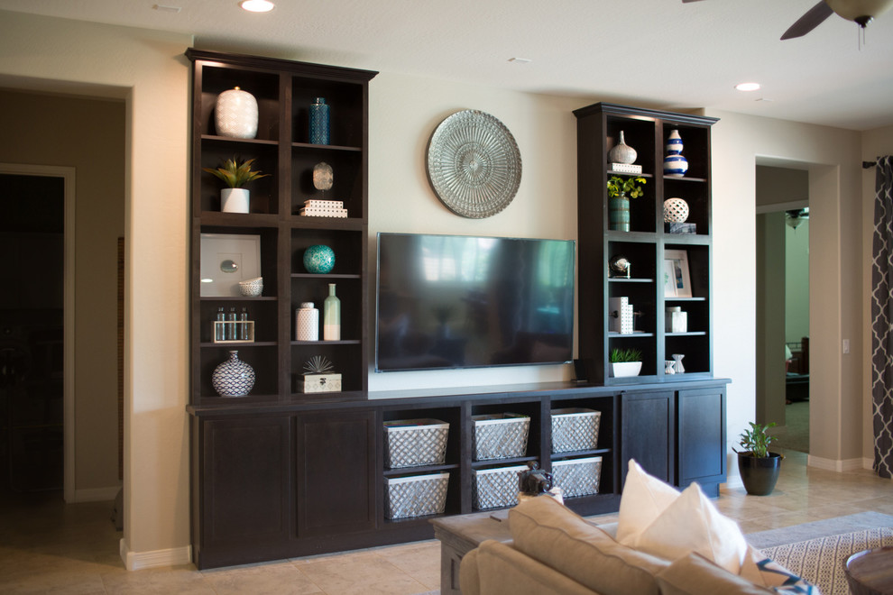 Home design - transitional home design idea in Phoenix