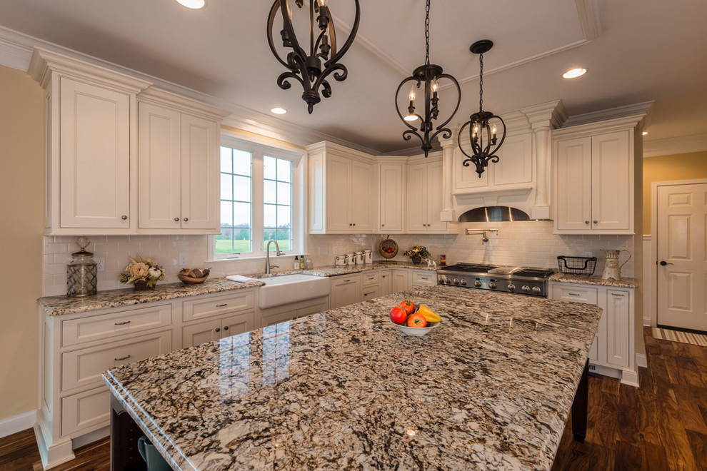 Kitchen - kitchen idea in Columbus