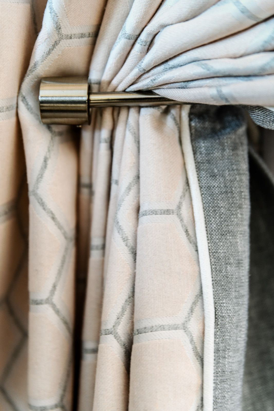 Съёмка штор в хзагородном доме