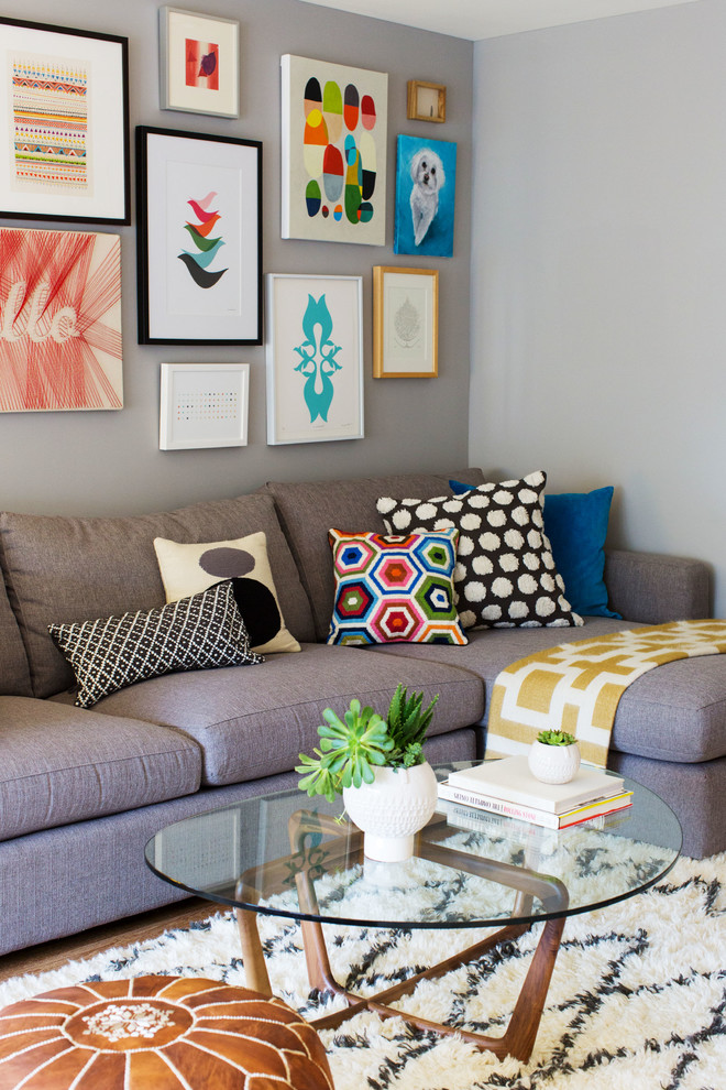 Trendy living room photo in San Francisco