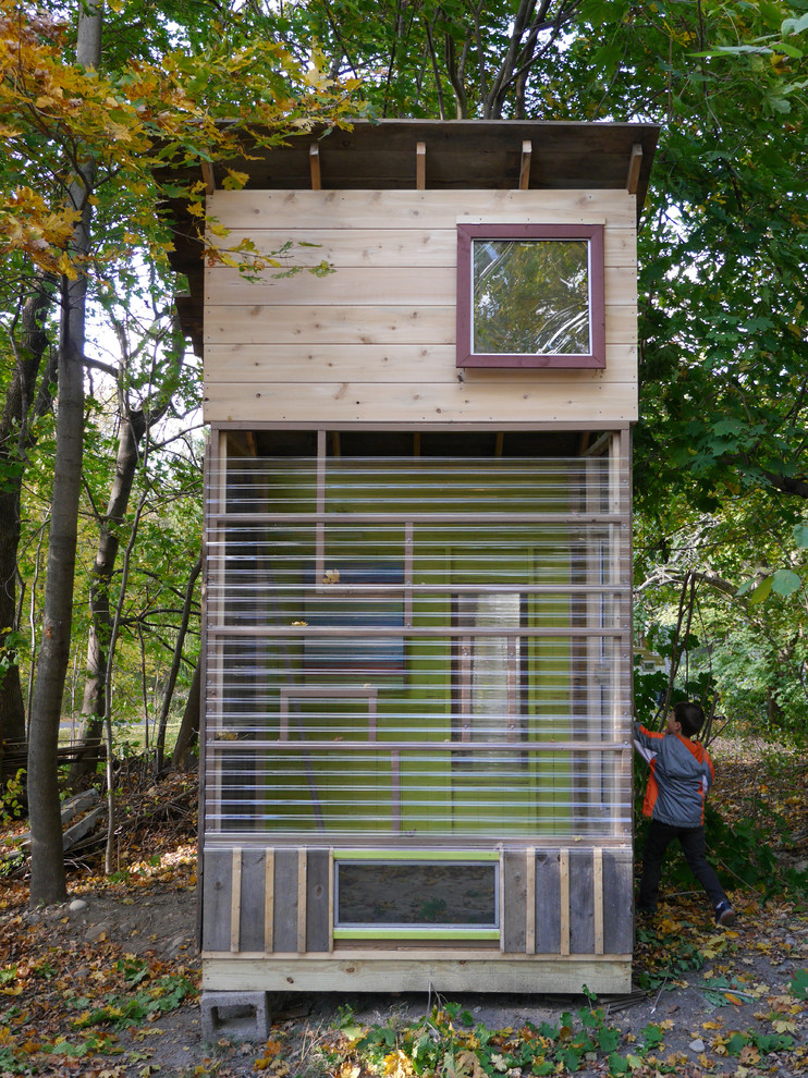 Design ideas for a contemporary shed and granny flat in DC Metro.