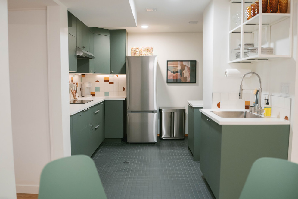 Reed College Area Basement Apartment