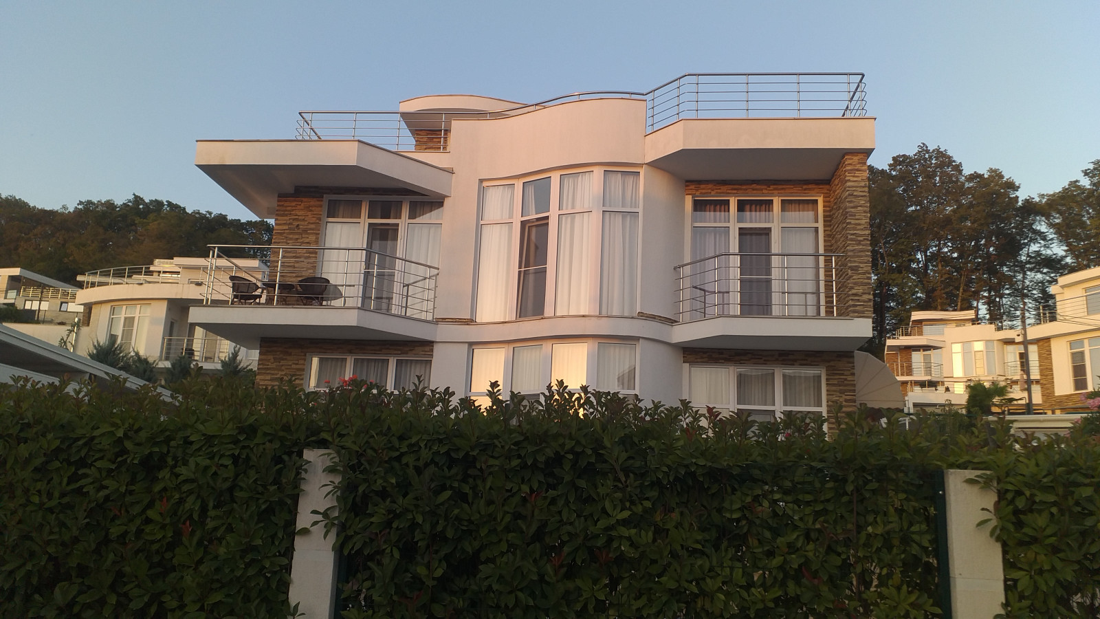 Коттеджный поселок  в Сочи