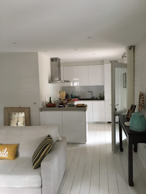 Extension Villa St Tropez contemporary-kitchen