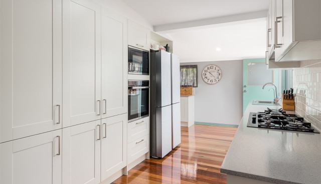 Neutral Kitchen modern-kitchen