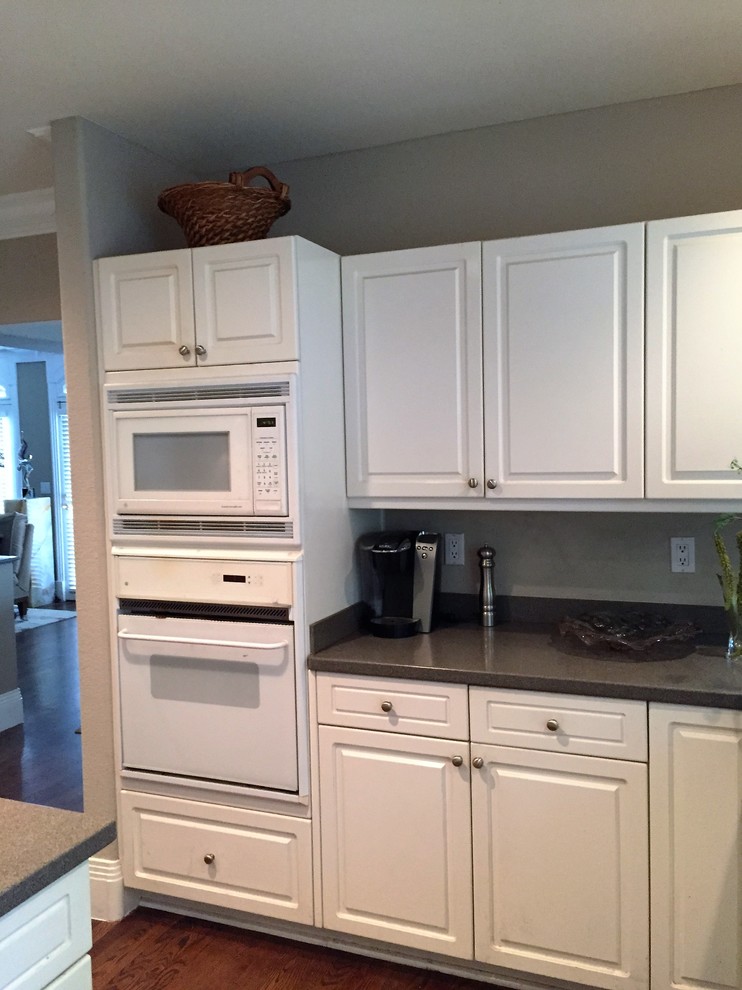 White Contemporary kitchen remodel- Before