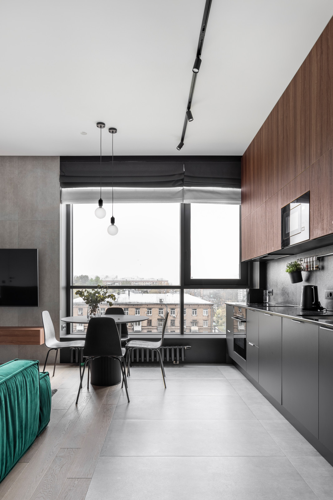 Новочерёмушкинская, 17