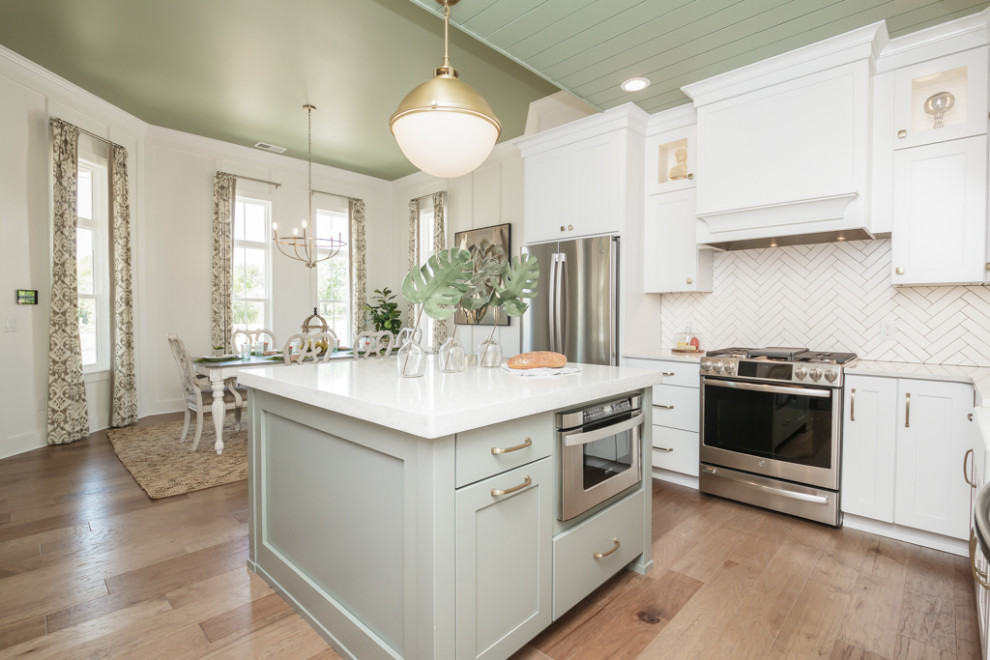 SAVANNAH PLACE MODEL - Transitional - Kitchen - Atlanta - by FabDiggity ...