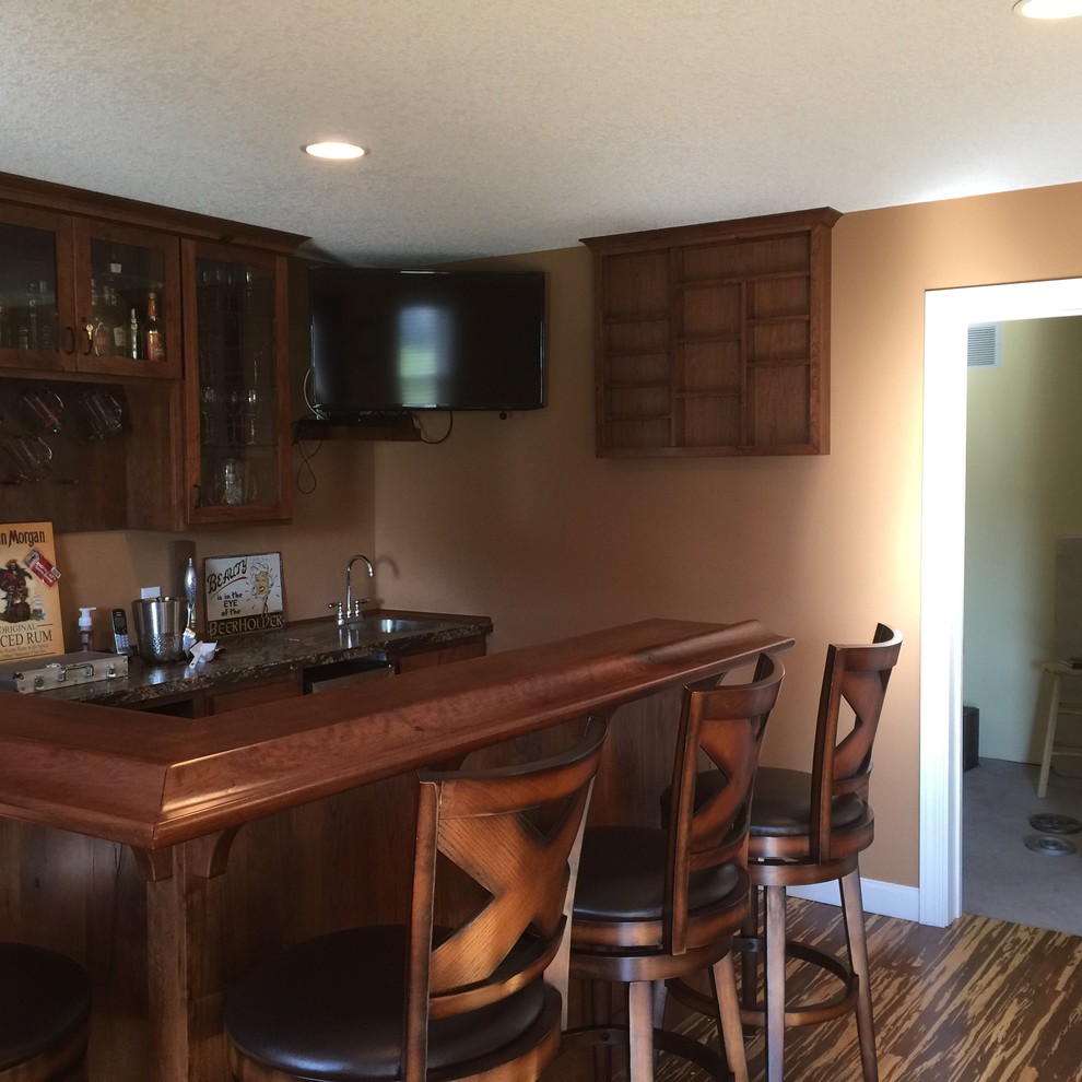Mountain style basement photo in Minneapolis