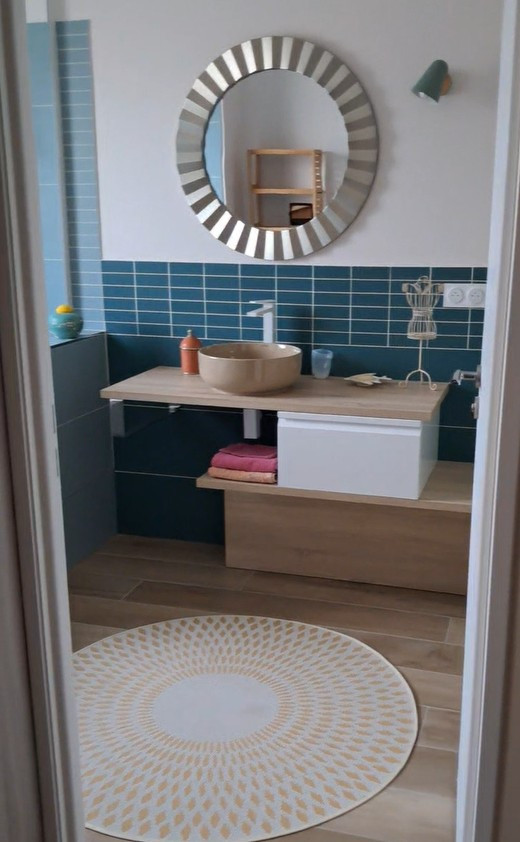 Création salle de bain d'amis dans une maison d'architecte.Région parisienne