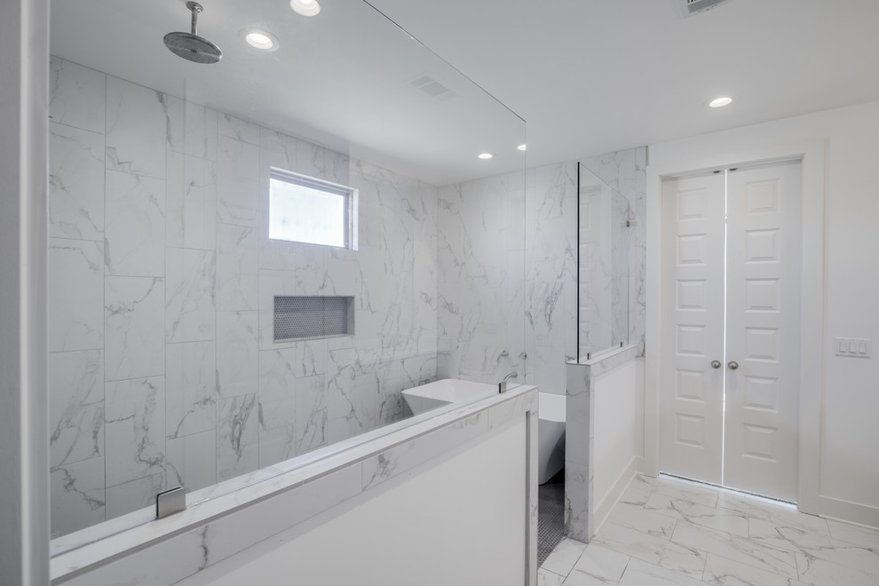 Bathroom - transitional bathroom idea