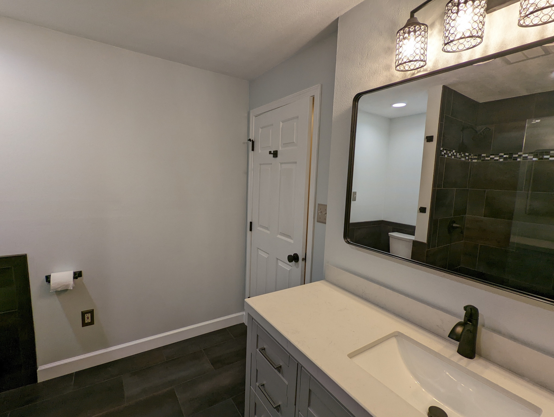 Dave and Andreas Bathroom