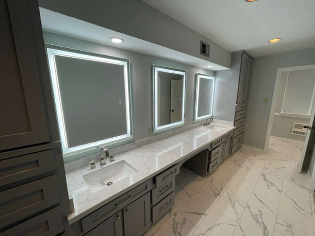 Primary Bathroom Complete Remodeling in Hedwig Village