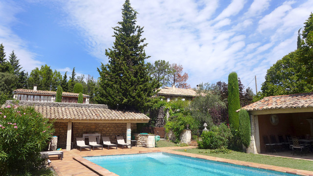 Mas Provencal , location saisonni&egrave;re mediterranean-pools-and-hot-tubs