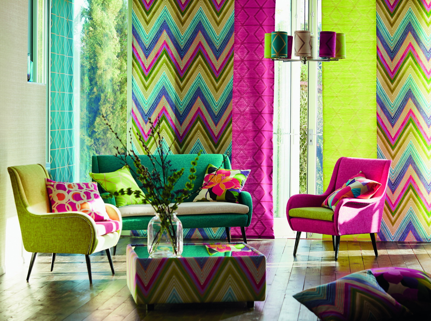 Детские коллекции тканей и обоев