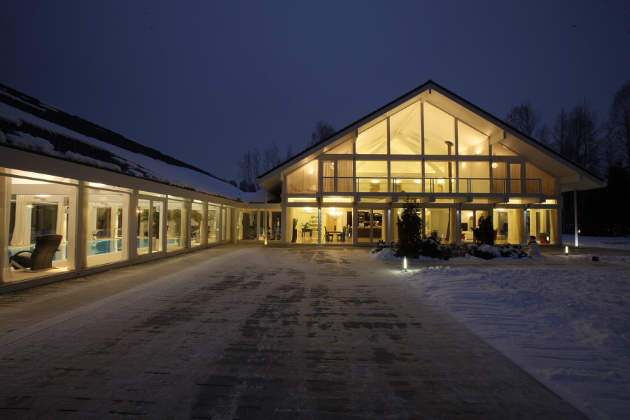 Дом с бассейном по индивидуальному проекту