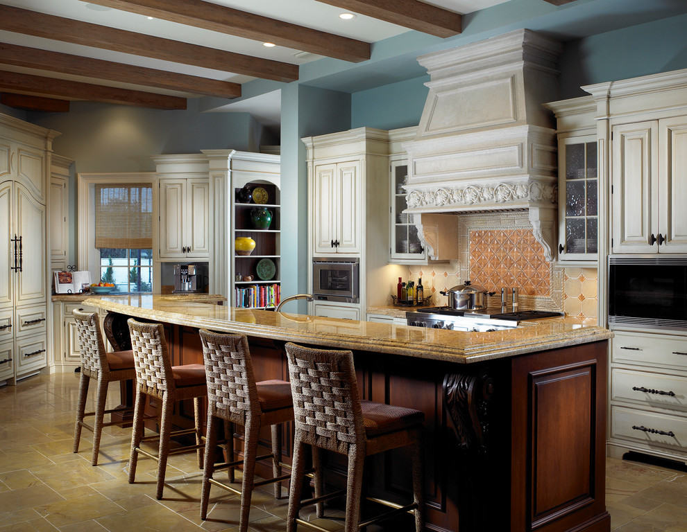 Private Residence - South Florida - Traditional - Kitchen ...