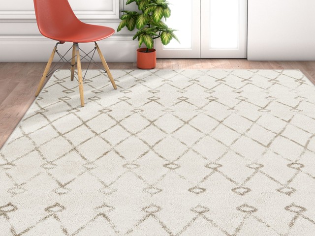 Well Woven Serenity Passione Modern Moroccan Trellis Ivory Area Rug 3'11" x 5'3"