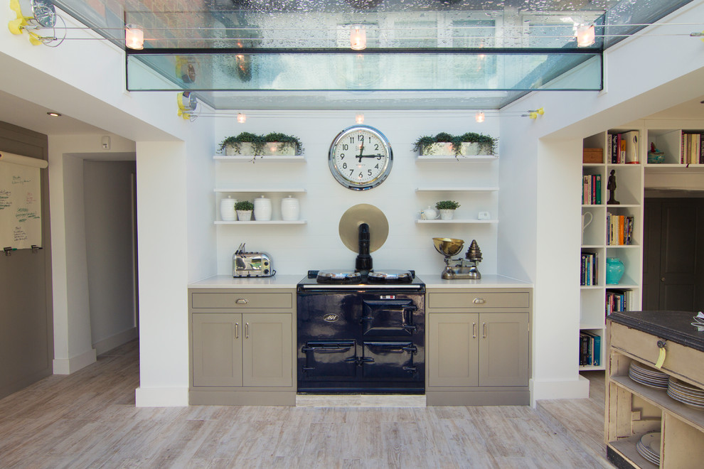 This is an example of a traditional kitchen in Buckinghamshire.