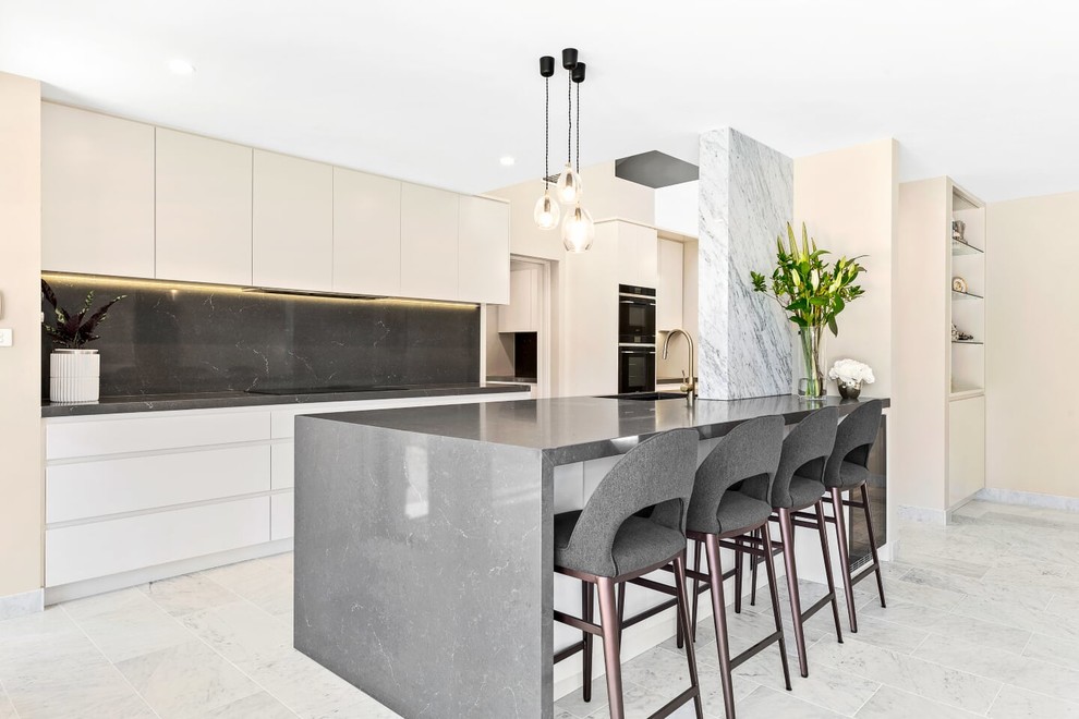 Design ideas for a large contemporary kitchen in Sydney.