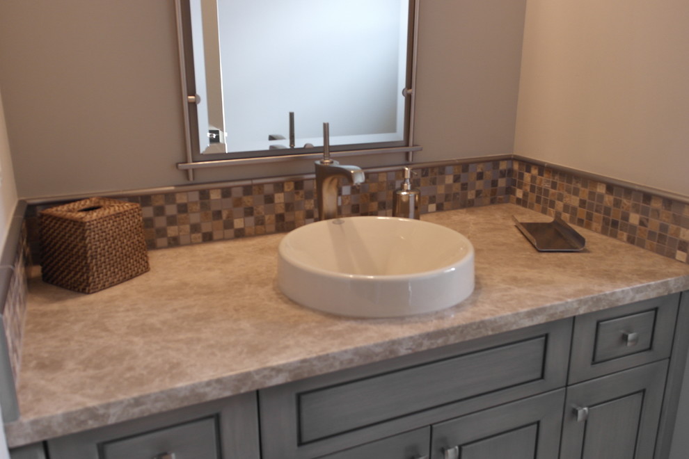 Home design - transitional home design idea in Phoenix