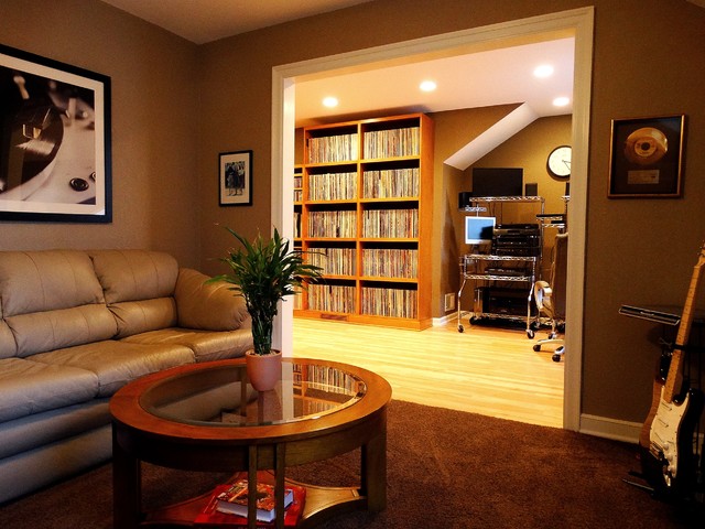 Pub Family Room Bath And Music Studio In Wauwatosa