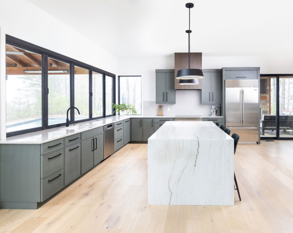 Kitchen - transitional kitchen idea