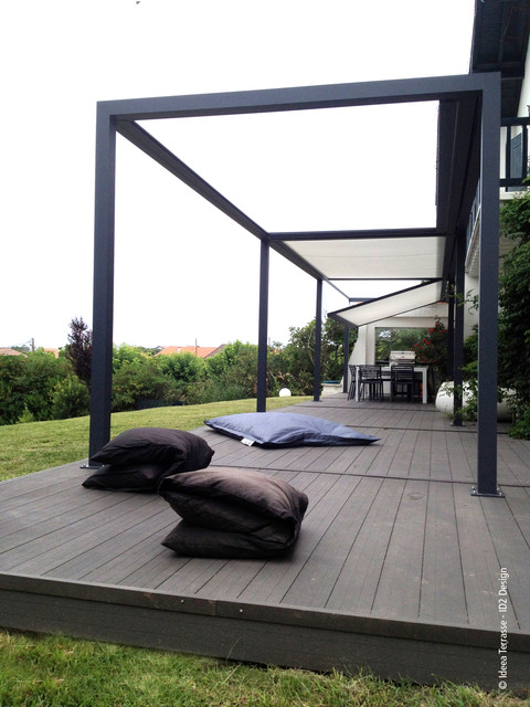 Pergolas Id&eacute;e&agrave; Terrasse modern-deck