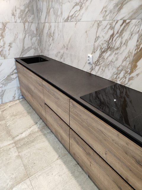 Столешница из Компакт Пластика EGGER U999 - Modern - Kitchen - Saint ...