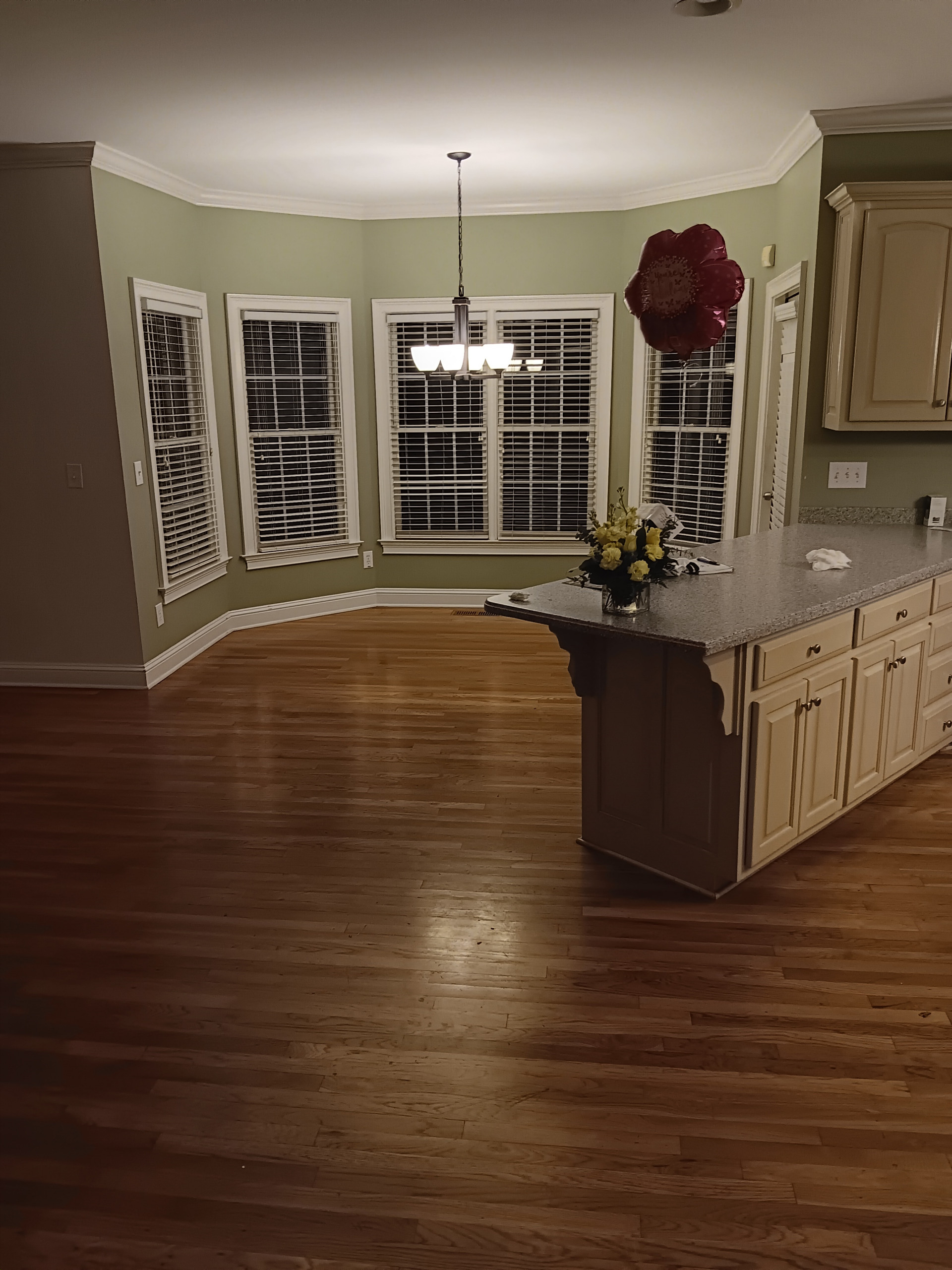 600 GRAYSTONE