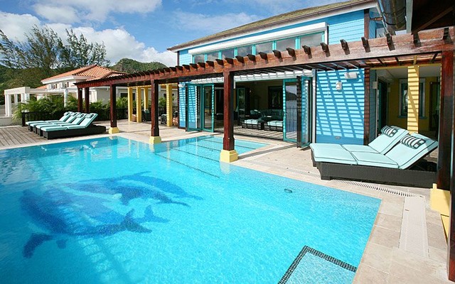 Bryant tropicale-piscina